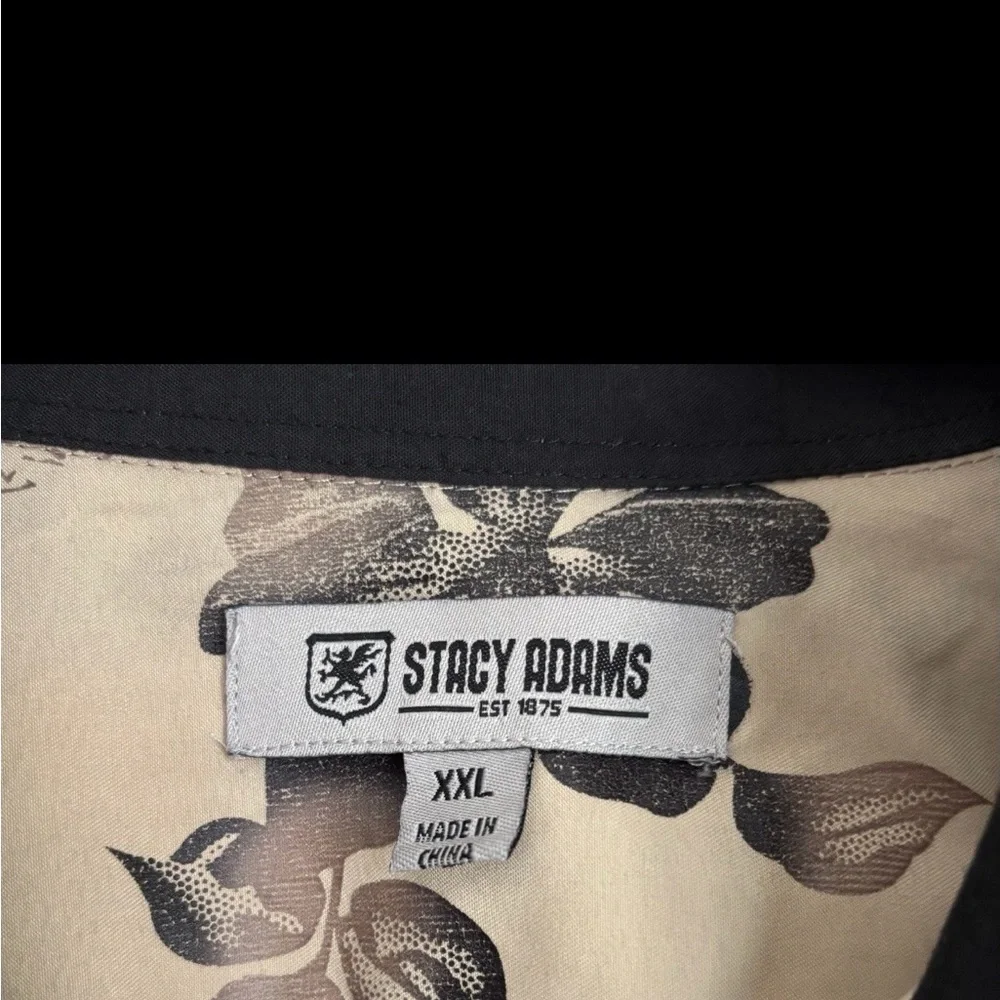 Stacy Adams Beige Floral Short Sleeve Button-Down Hawaiian Shirt - Picture 3 of 10